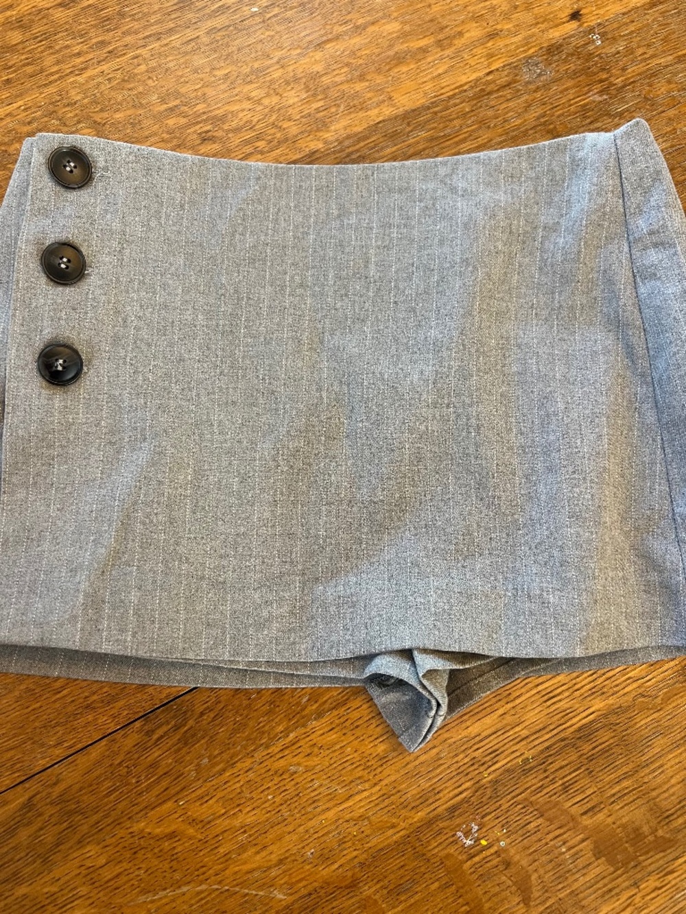 Ladies short